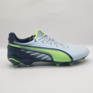 Puma Ultra Soccer Cleats – Size Men [9.5]